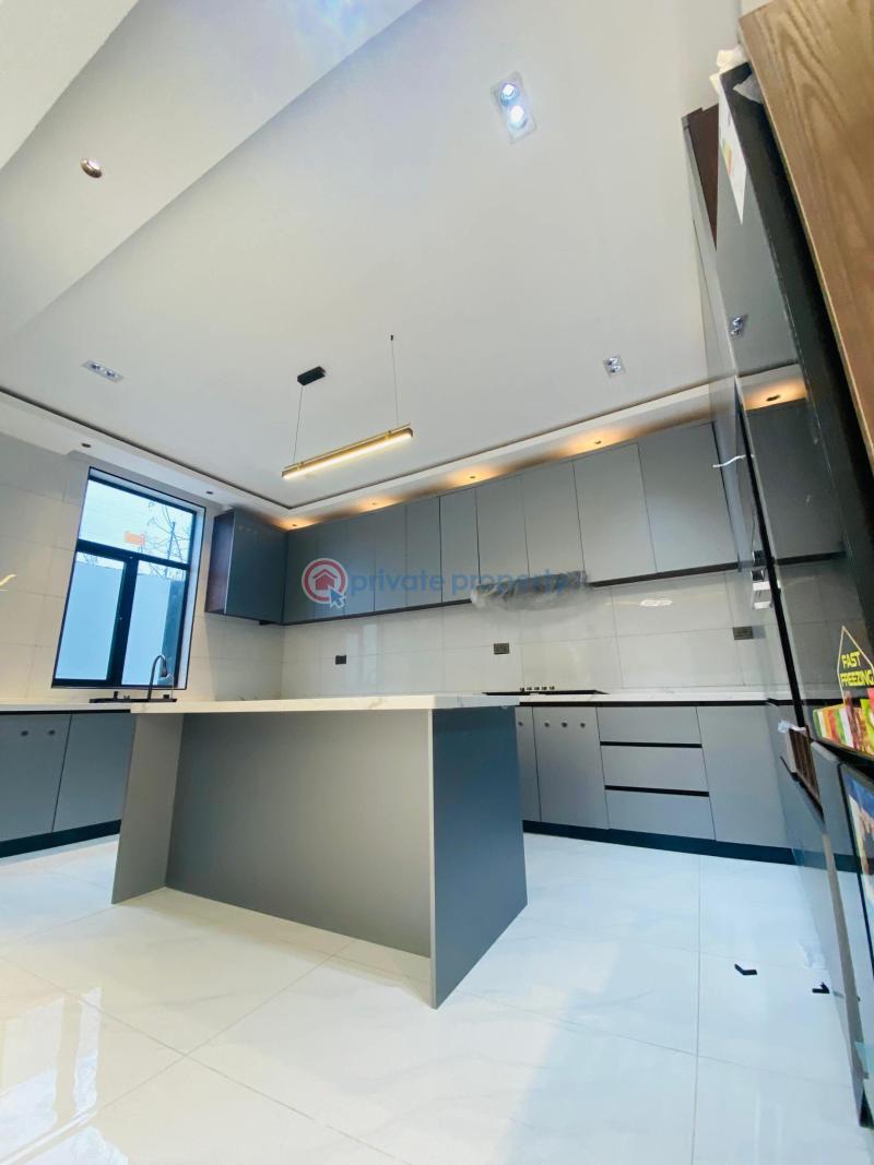 4 bedroom House For Sale Oyarifa La Nkwantanang Madina Municipal Accra - 9