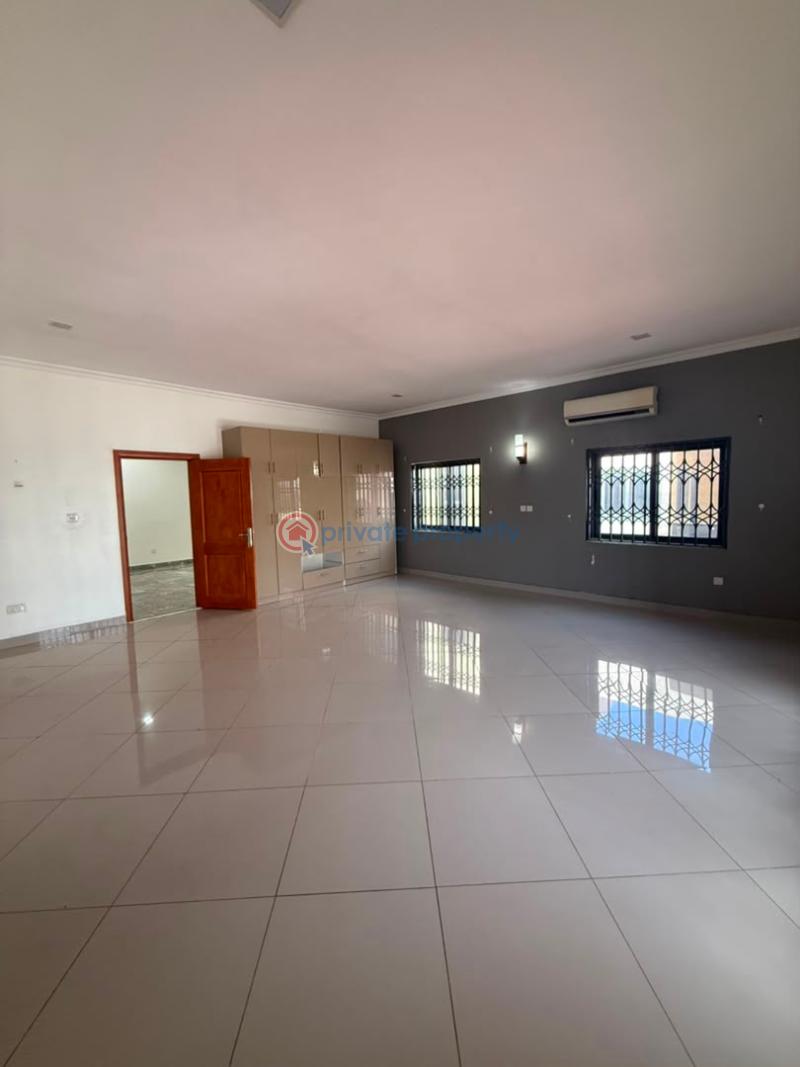 4 bedroom House For Rent A&c Mall Accra East Legon  - 8
