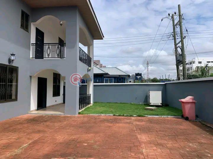 4 bedroom House For Rent East Legon Accra - 2