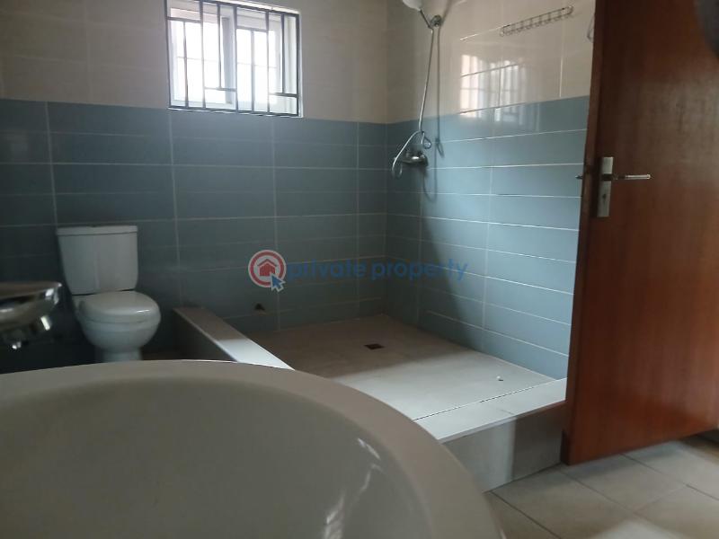 4 bedroom House For Sale Achimota Accra - 5
