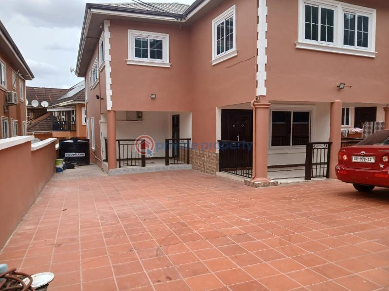 4 bedroom House For Sale Achimota Accra - 1