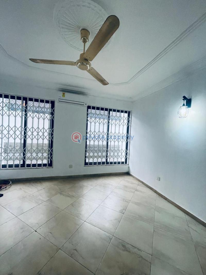 4 bedroom House For Rent American House East Legon Accra - 6