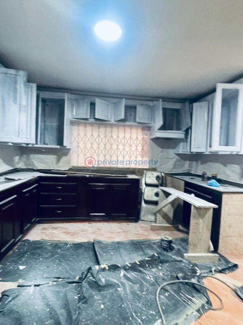 4 bedroom House For Rent American House East Legon Accra - 4