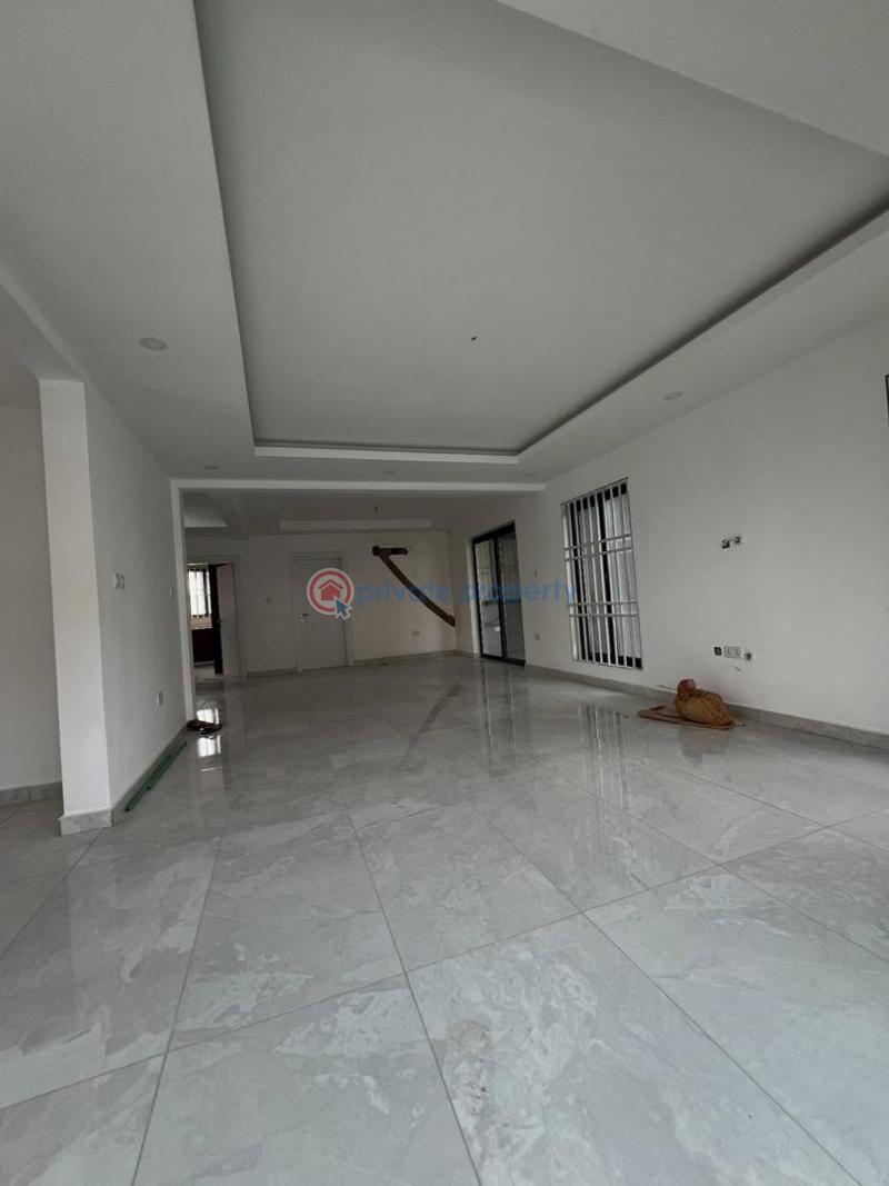 4 bedroom House For Sale American House East Legon Accra - 4