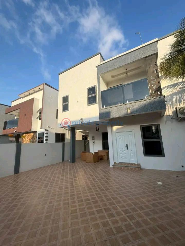 4 bedroom House For Rent Baatsonaa Spintex Accra - 0