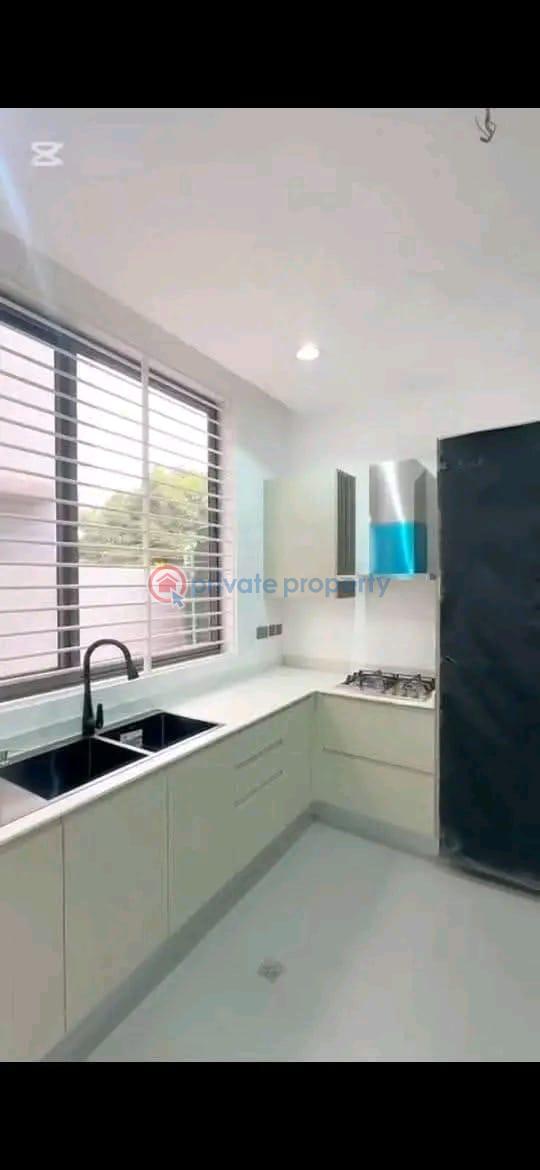 4 bedroom House For Rent School Junction East Legon Accra - 1