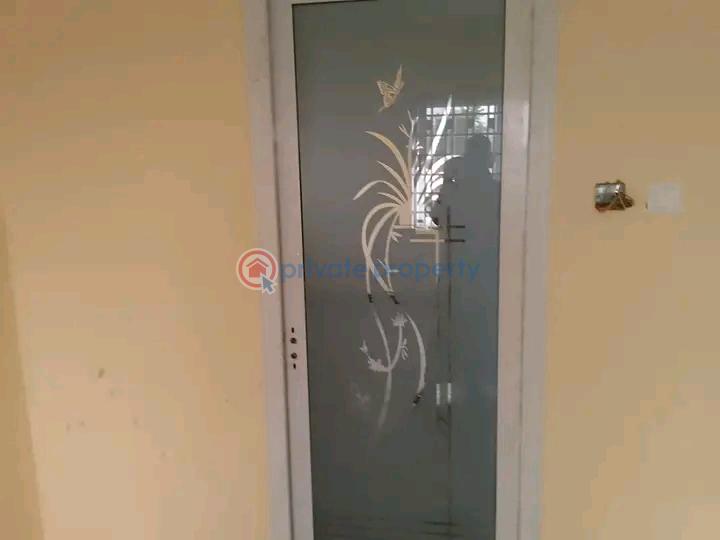 5 bedroom House For Sale North Legon Accra - 3