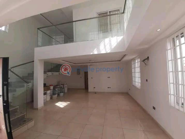 4 bedroom House For Sale East Airport Airport Residential Area Accra - 4