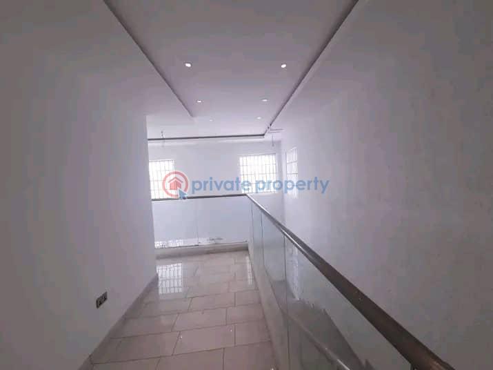 4 bedroom House For Sale East Airport Airport Residential Area Accra - 3