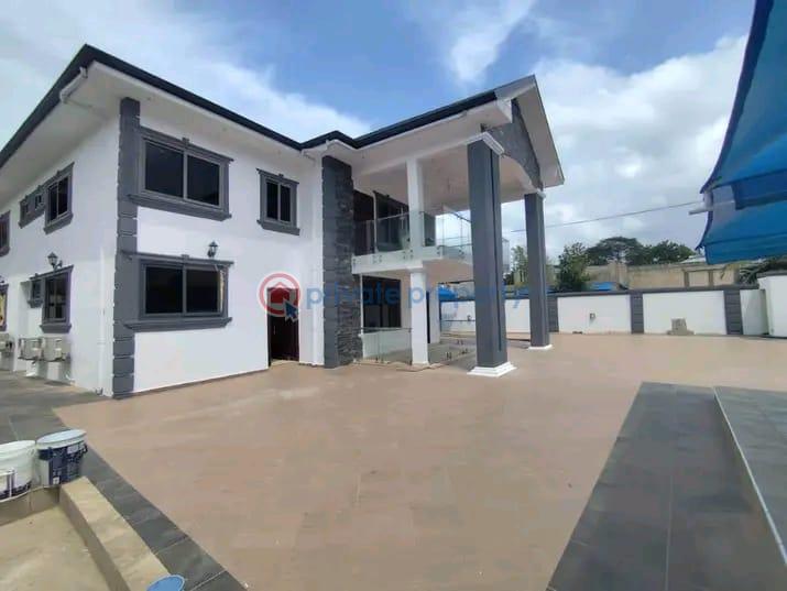 4 bedroom House For Rent East Legon Accra - 1