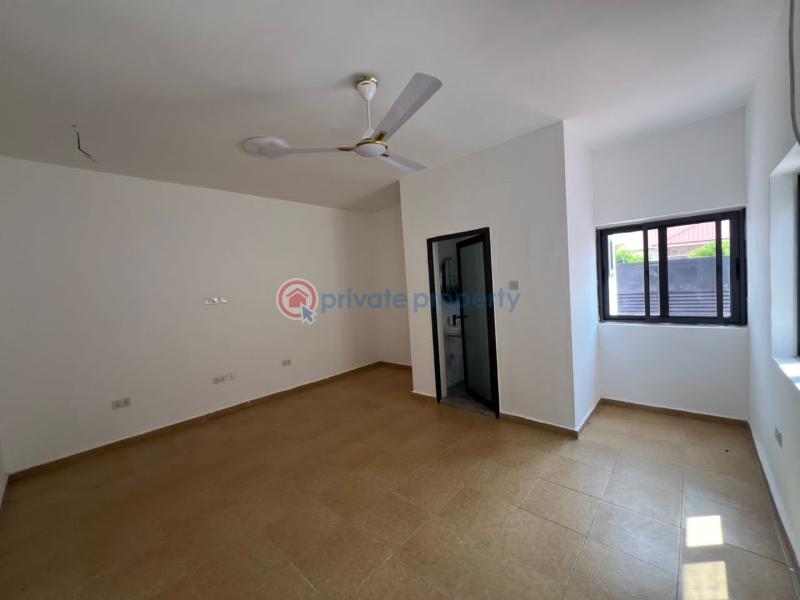 4 bedroom Detached Duplex For Rent Achimota Mile 7 Accra Ghana. Kingsby Hotel Street Achimota Accra - 7