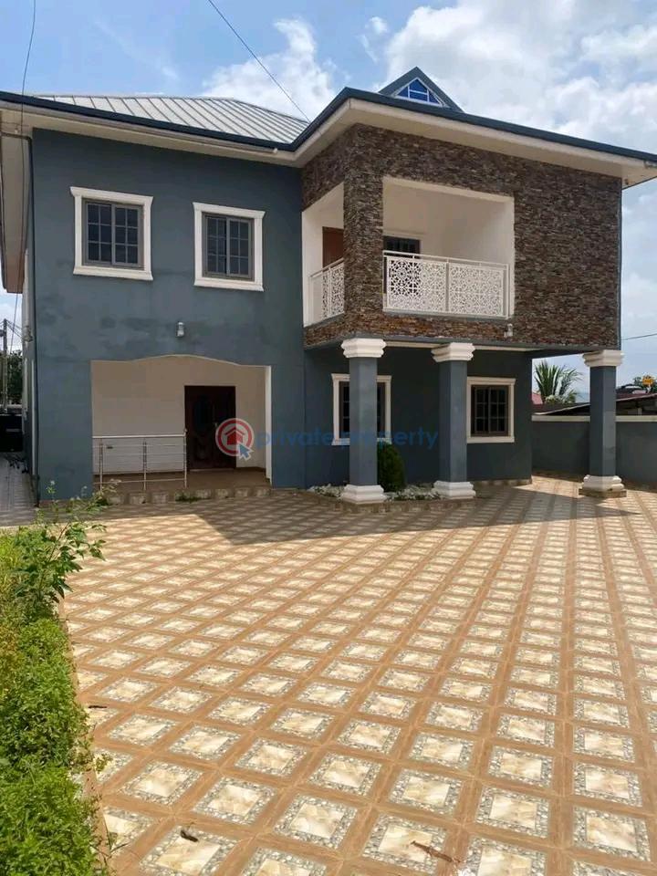 4 bedroom House For Rent North Legon Accra - 0