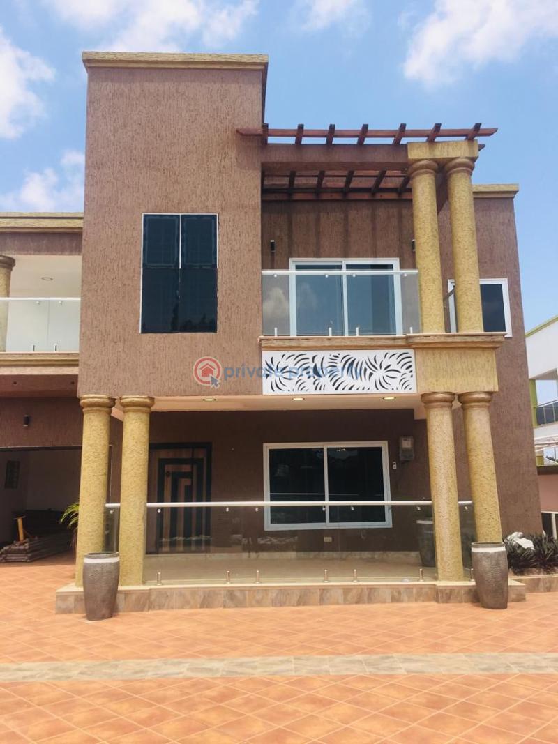 4 bedroom House For Sale Ogbojo East Legon Accra - 0