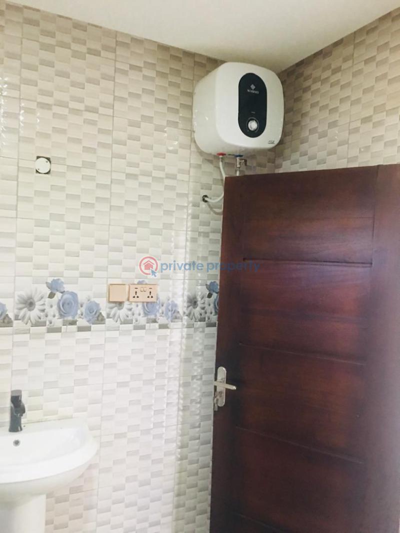 4 bedroom House For Sale Ogbojo East Legon Accra - 6