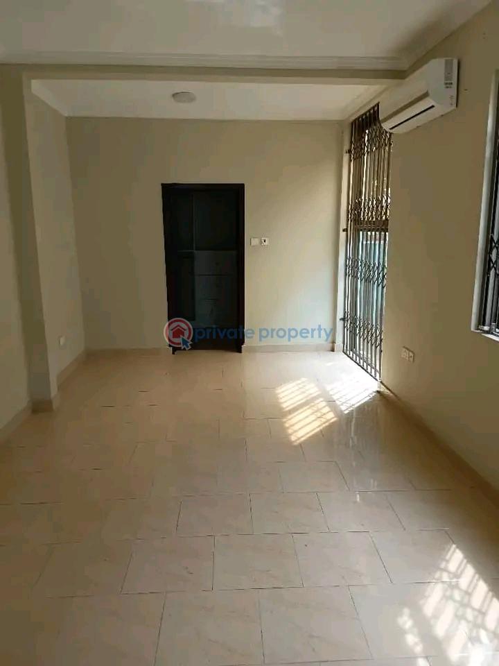 4 bedroom House For Rent Osu Accra - 10