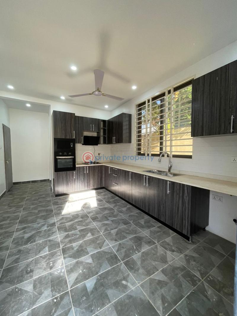 4 bedroom House For Rent Pantang Adenta Municipal Accra - 3