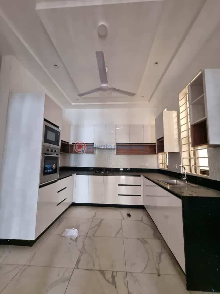 4 bedroom House For Sale Spintex Accra - 4