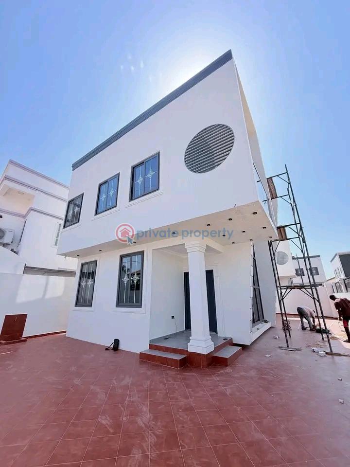 4 bedroom House For Sale Spintex Accra - 2