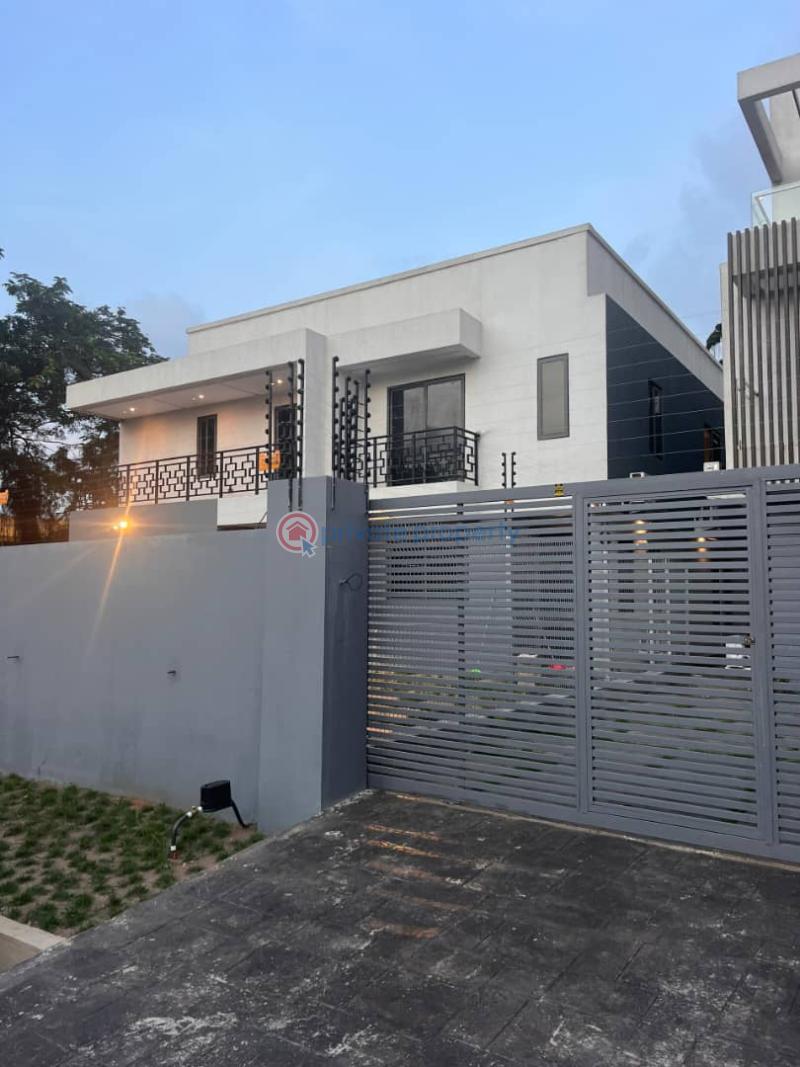 4 bedroom House For Sale Tesano Accra - 6