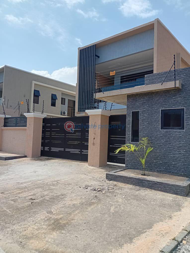 4 bedroom House For Sale North Kaneshie Accra - 0