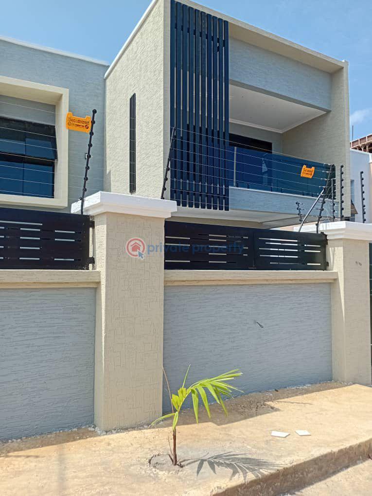 4 bedroom House For Sale North Kaneshie Accra - 1