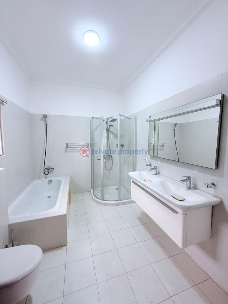 4 bedroom House For Rent East La La Dade Kotopon Municipal Accra - 8