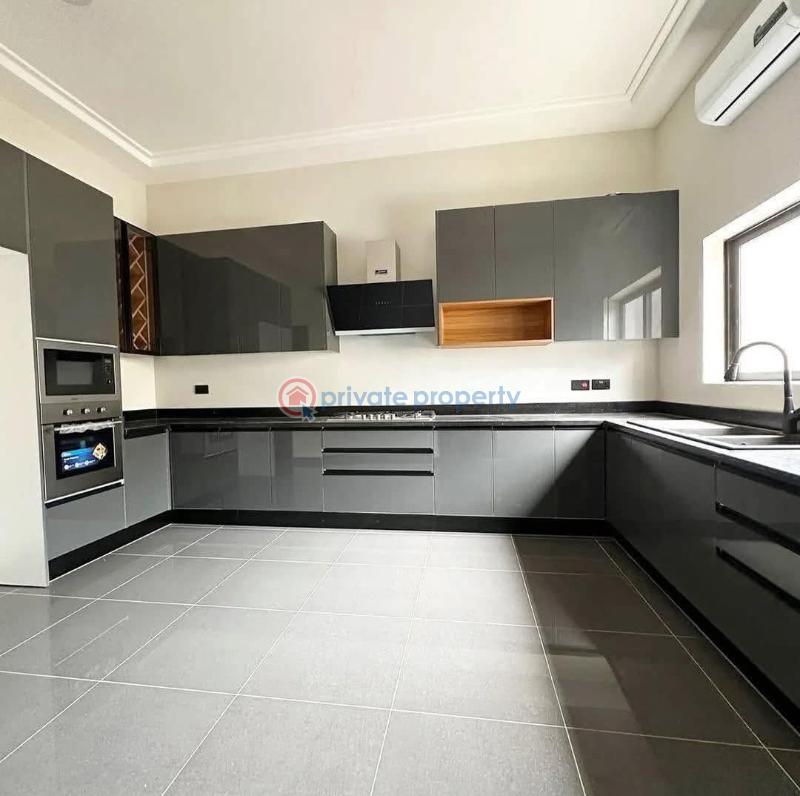 4 bedroom House For Sale Ashaley Botwe Adenta Municipal Accra - 1