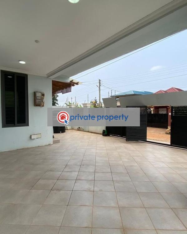 4 bedroom House For Sale Spintex Accra - 1