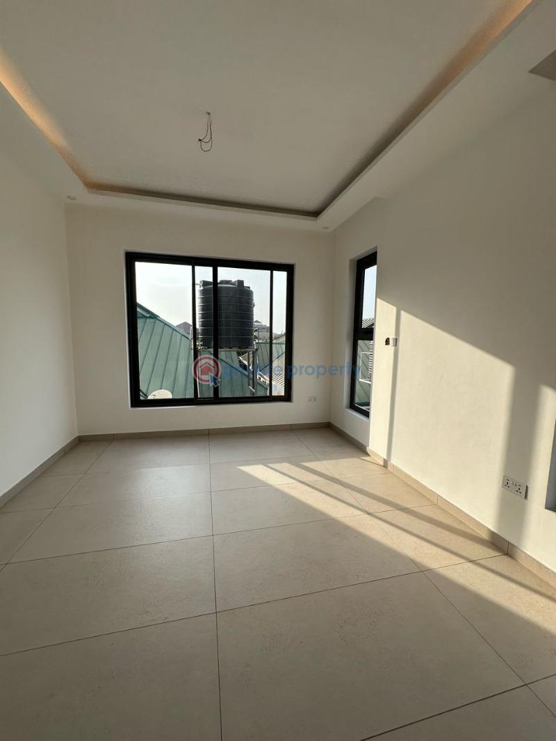 4 bedroom House For Sale Lashibi Spintex Accra - 4