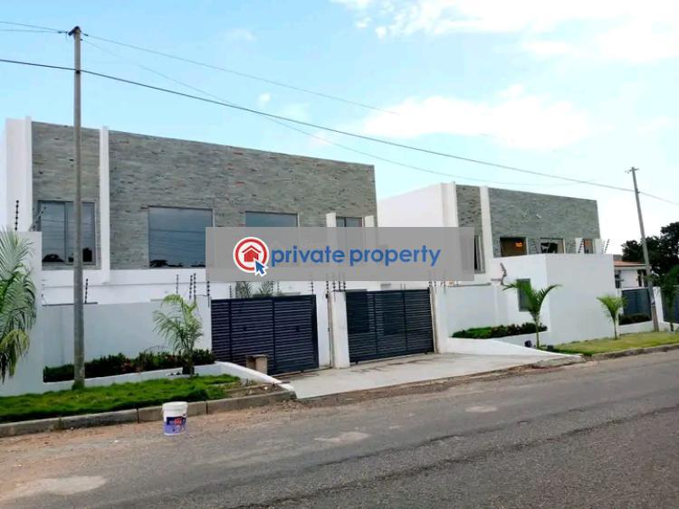 4 bedroom Detached Duplex For Sale North Dzorwulu Accra - 0