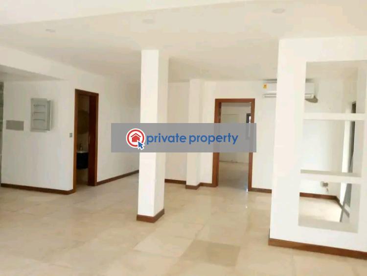4 bedroom Detached Duplex For Sale North Dzorwulu Accra - 4