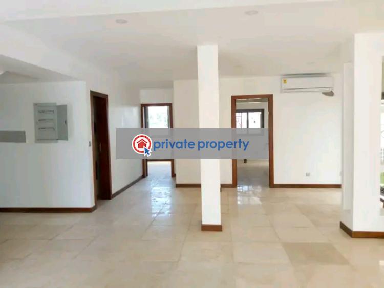 4 bedroom Detached Duplex For Sale North Dzorwulu Accra - 6