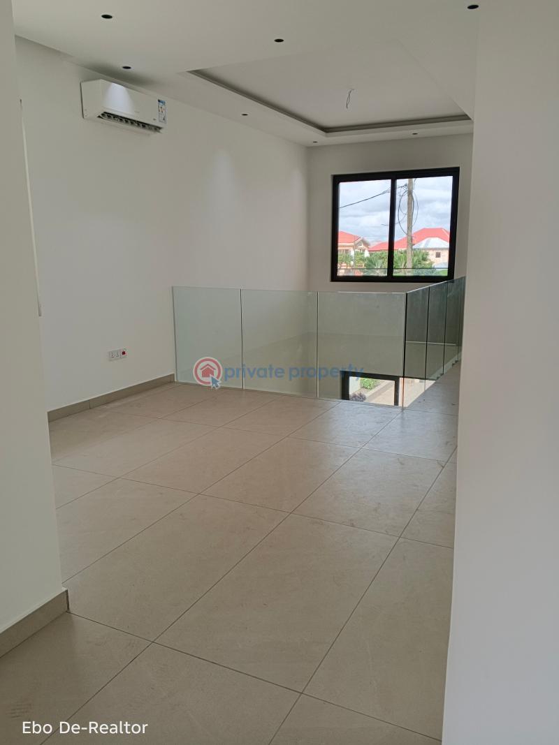 4 bedroom House For Sale School Junction Adjiringanor East Legon Accra - 6