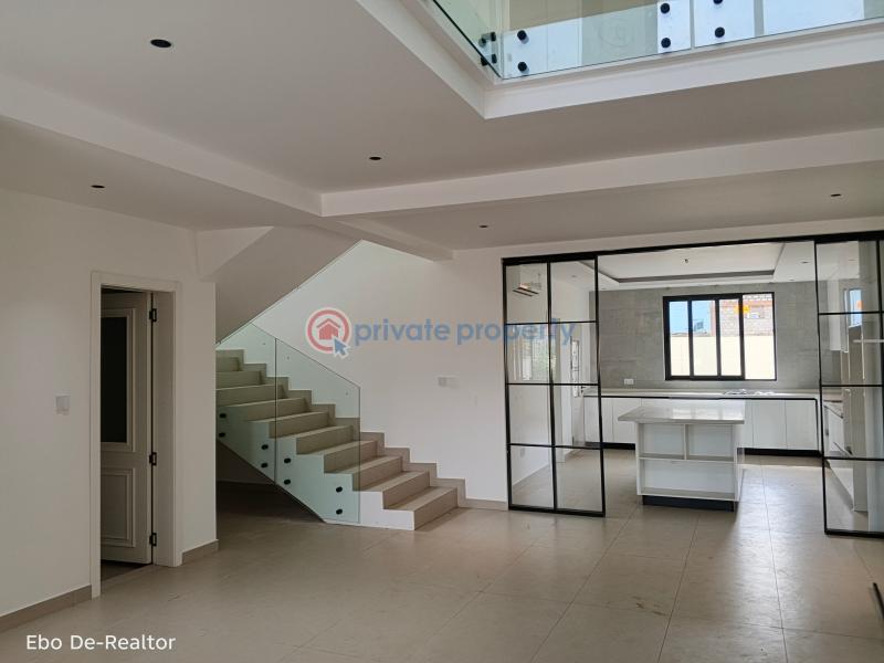 4 bedroom House For Sale School Junction Adjiringanor East Legon Accra - 1