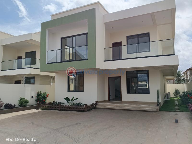 4 bedroom House For Sale School Junction Adjiringanor East Legon Accra - 0