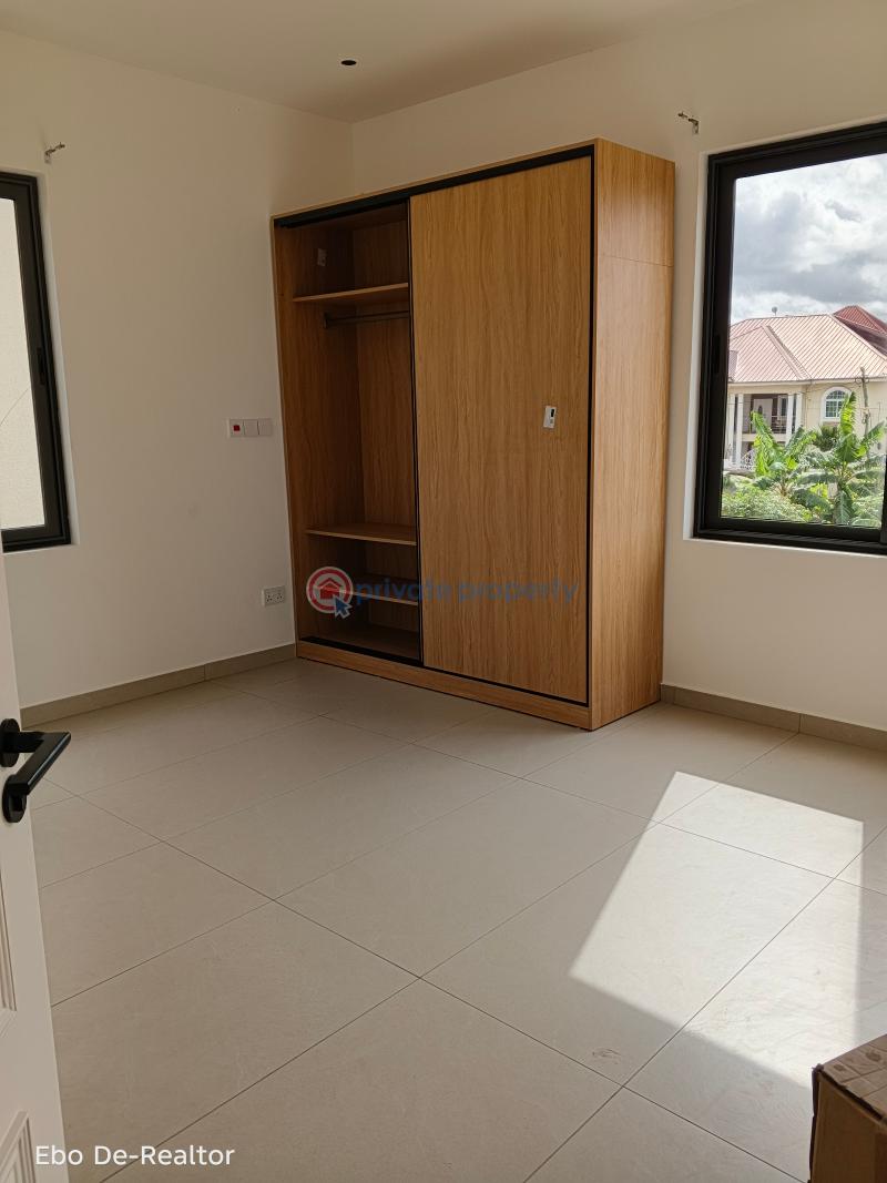 4 bedroom House For Sale School Junction Adjiringanor East Legon Accra - 5