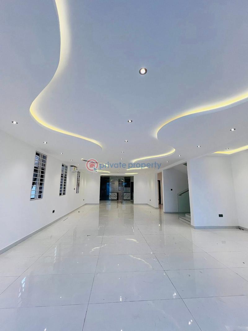4 bedroom House For Sale School Junction East Legon Accra - 9