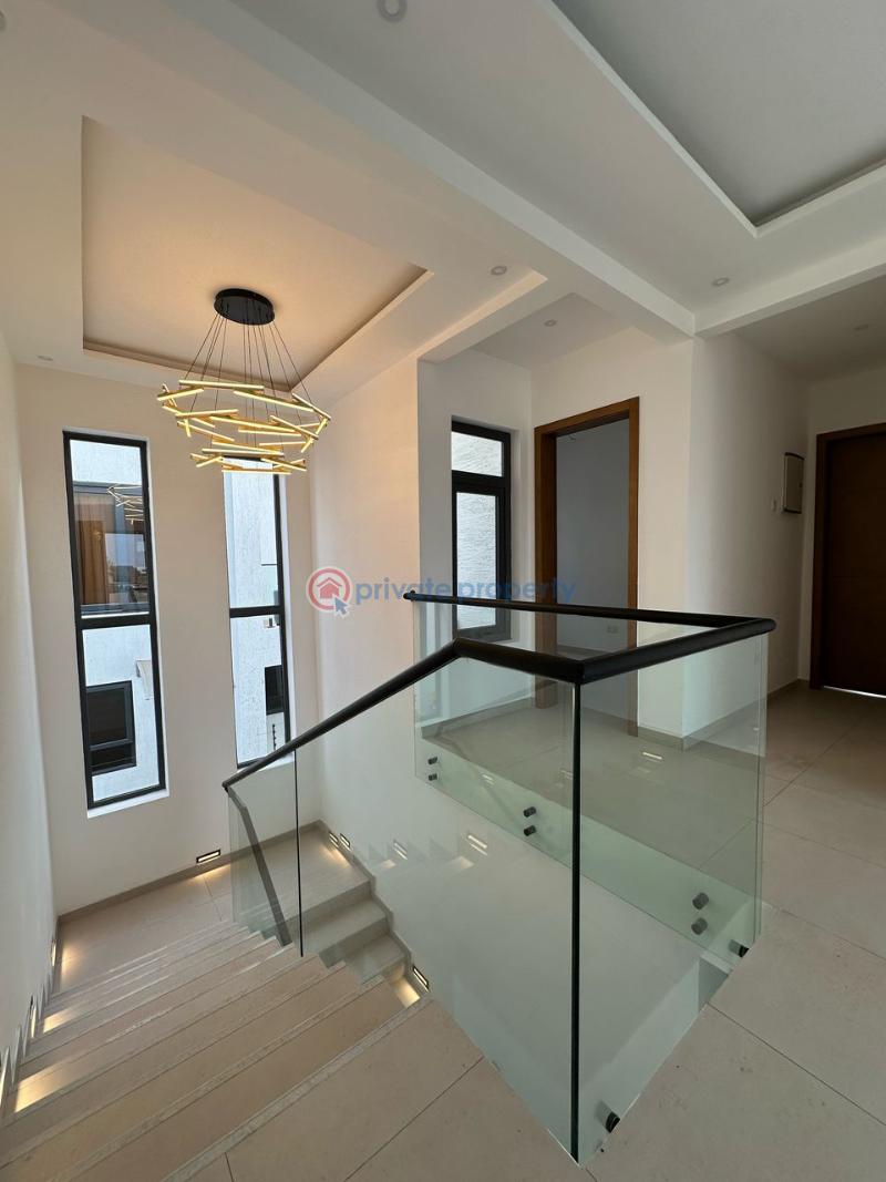 4 bedroom House For Sale Lashibi Spintex Accra - 3