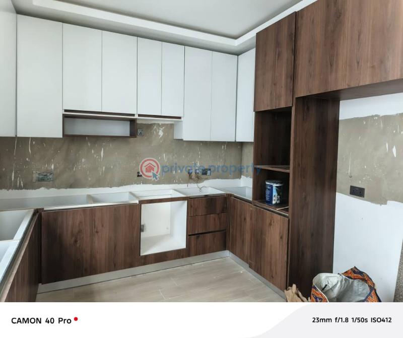 4 bedroom House For Sale Sakumono Spintex Accra - 4