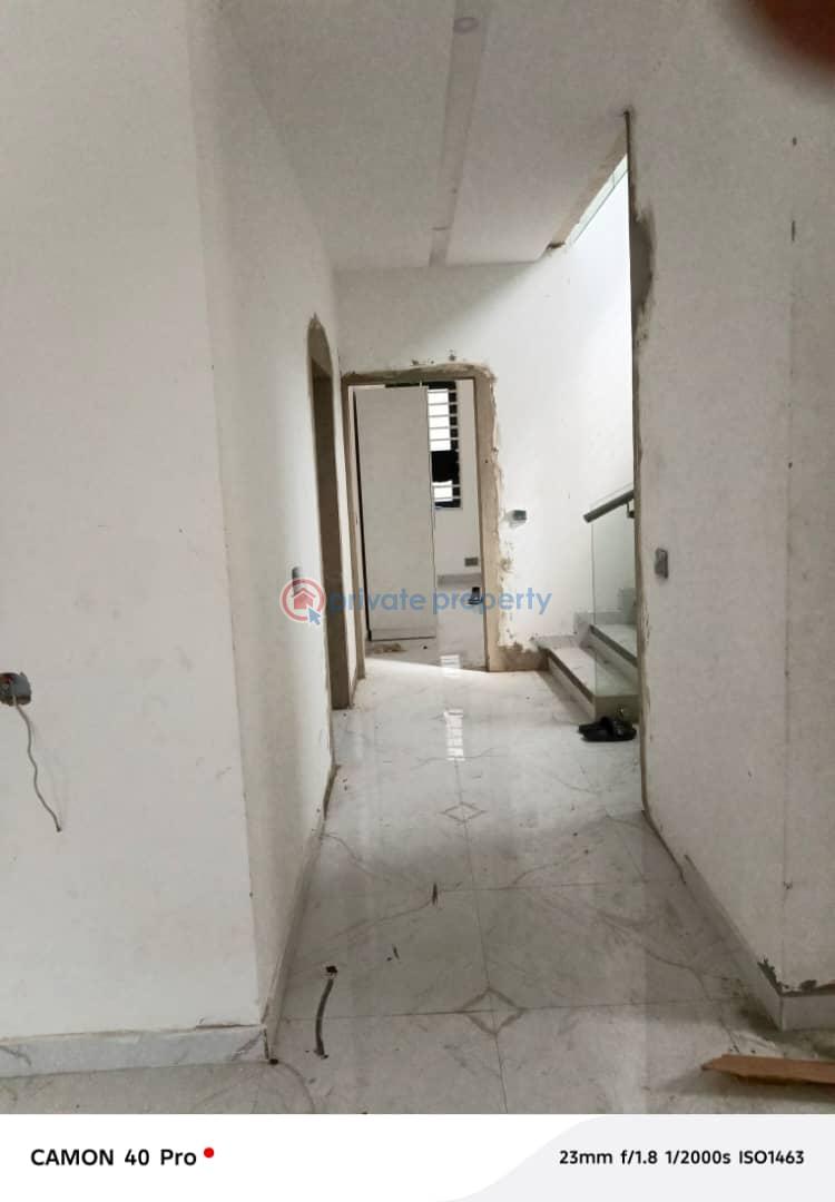 4 bedroom House For Sale Sakumono Spintex Accra - 3