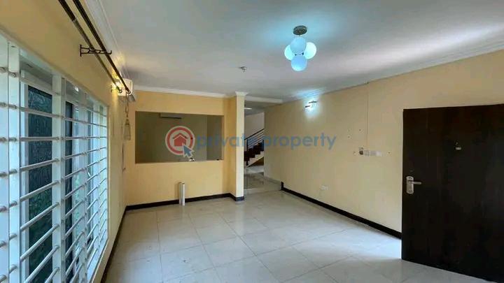 4 bedroom House For Rent Tesano Accra - 7