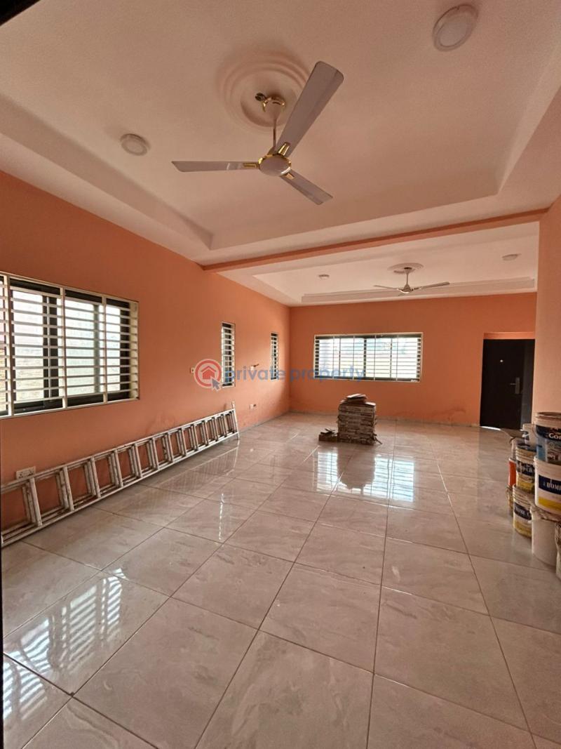 4 bedroom House For Rent Tse Addo Accra - 6