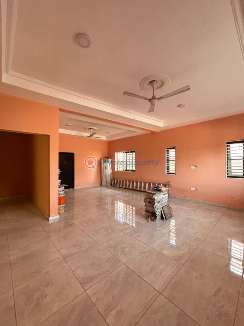 4 bedroom House For Rent Tse Addo Accra - 8