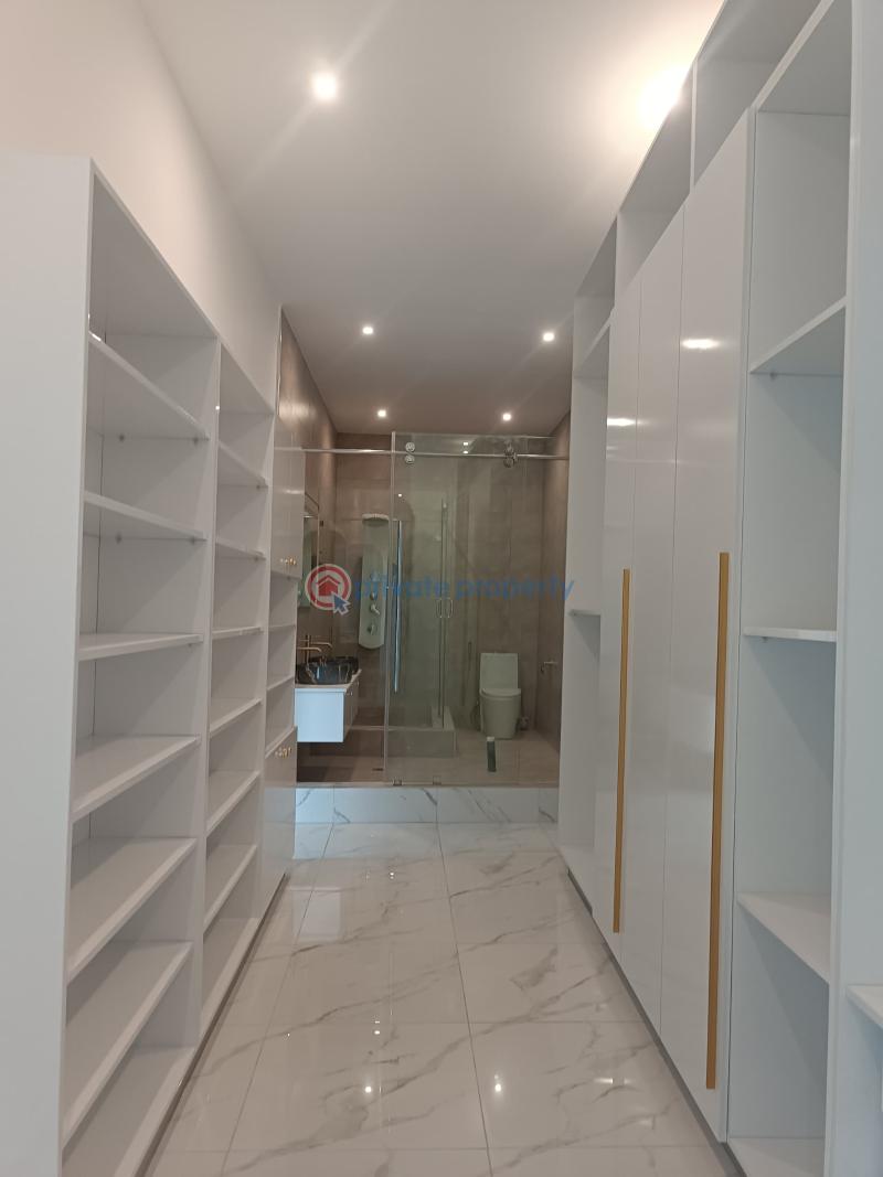 4 bedroom House For Sale Ashaley Botwe Adenta Municipal Accra - 1