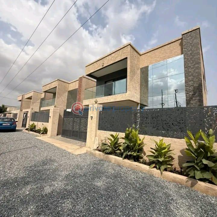 4 bedroom House For Sale Ashaley Botwe Adenta Municipal Accra - 0