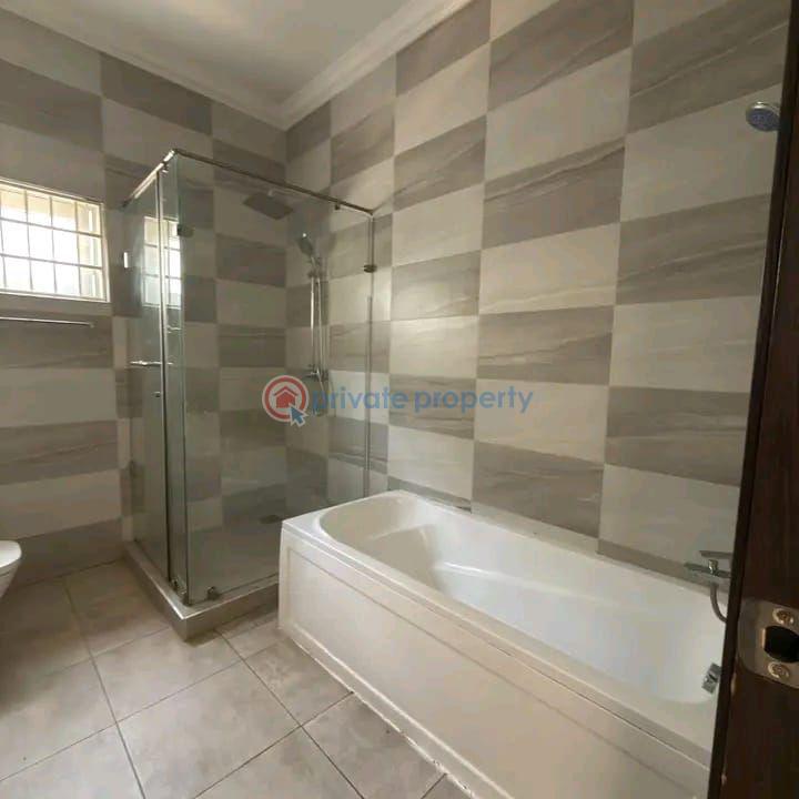 4 bedroom House For Rent East Airport Airport Residential Area Accra - 1