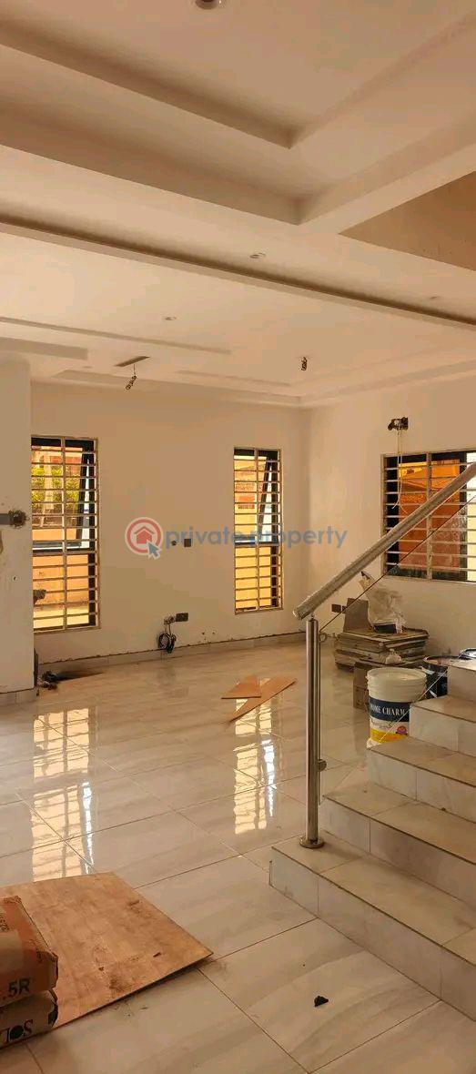 4 bedroom House For Sale Spintex Accra - 8