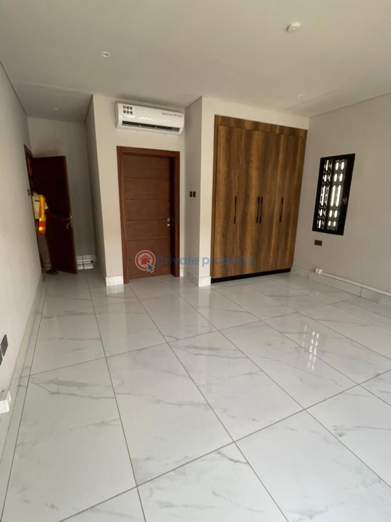 4 bedroom House For Rent Rasta- Bush Road Tse Addo Accra - 5