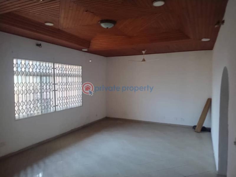 4 bedroom House For Rent Dzorwulu Accra - 5