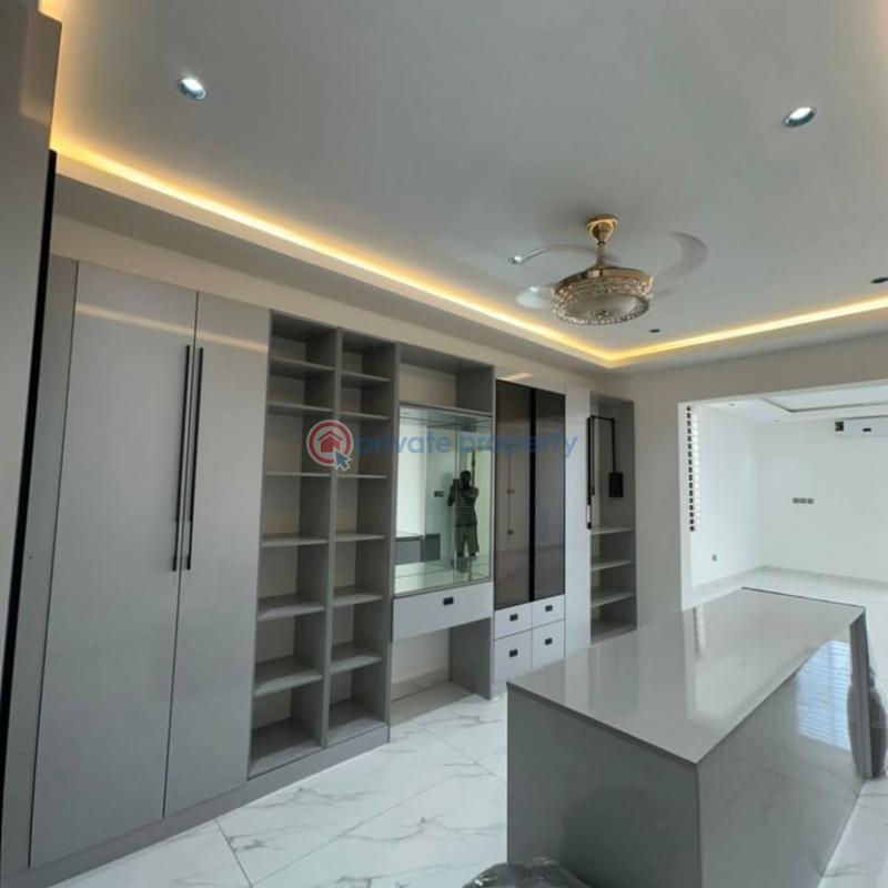 4 bedroom House For Sale Ars Roundabout Ogbojo Adenta Municipal Accra - 10
